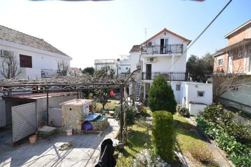 Apartmani Malovic