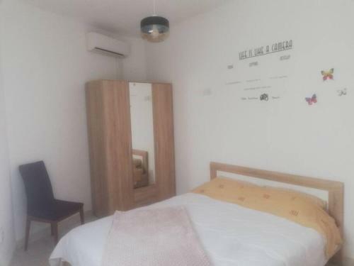 Lovely 3-bedroom Apartment With Indoor Fireplace
