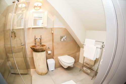 Hostal Go?ciniec Dom Kresowy Przewi??