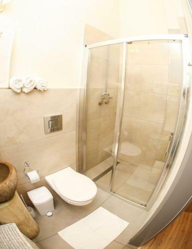Hostal Go?ciniec Dom Kresowy Przewi??