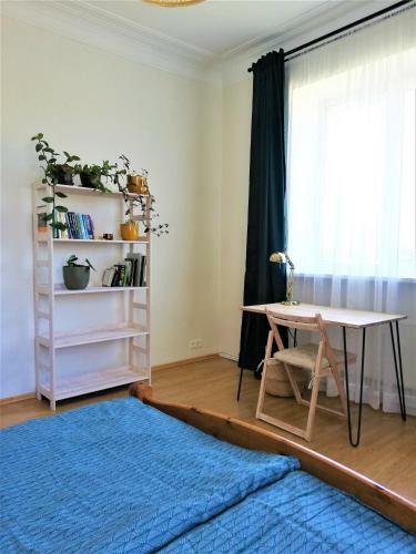 Beach And Park Apartment