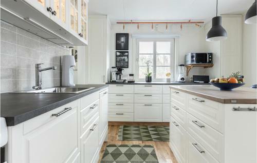 Beautiful Home In Alsterbro With 3 Bedrooms