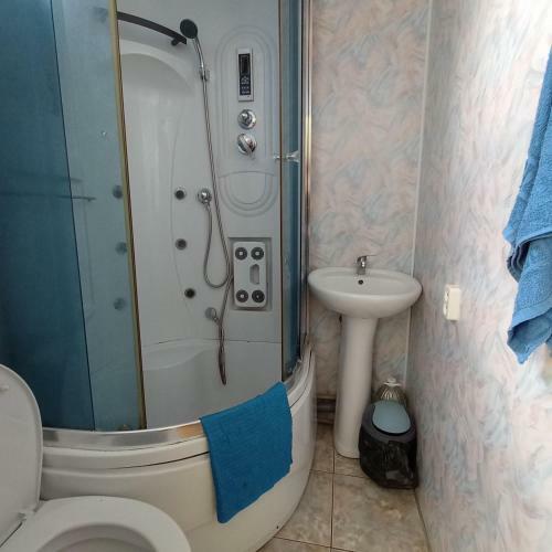 Hostal ?????