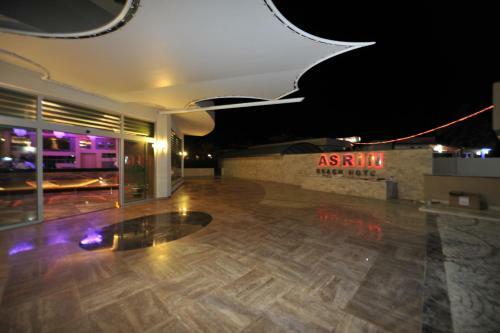 Asrin Beach Hotel