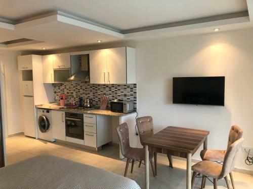 Apartamento ?????? ? ?????????? Lux Emerald Park ???? ?