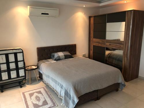 Apartamento ?????? ? ?????????? Lux Emerald Park ???? ?