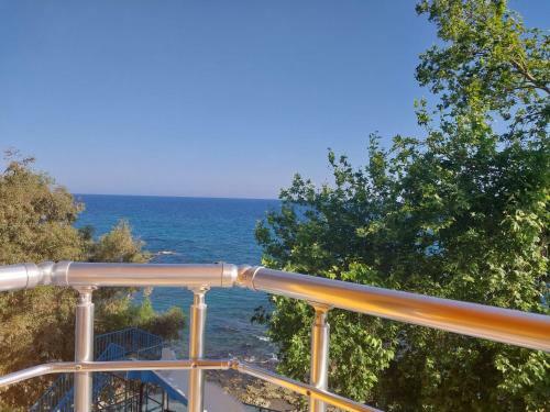 Apartamento Beach Front With Great See View Next To Incekum