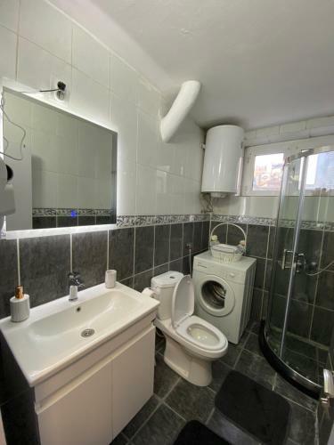 Hotspot Apartments