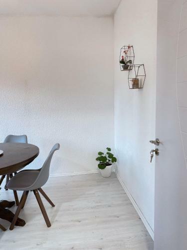 Hotspot Apartments