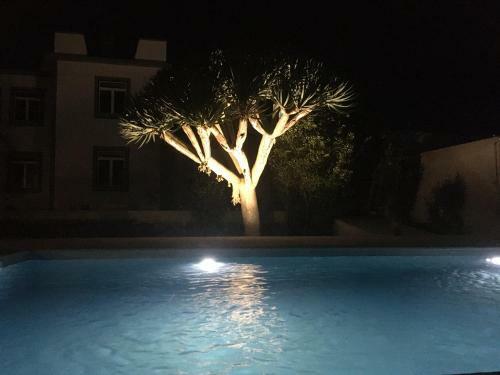 Casa �s Nove