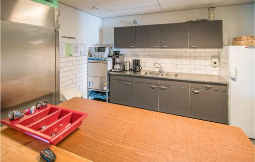 Awesome Home In Den Ham With Wifi And 5 Bedrooms