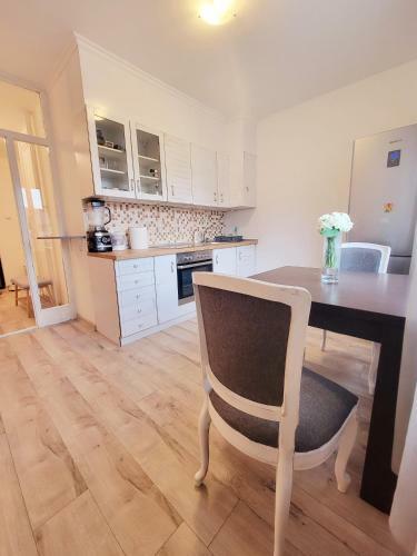 Ios Apartman