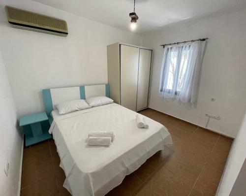 Esmana Hotel