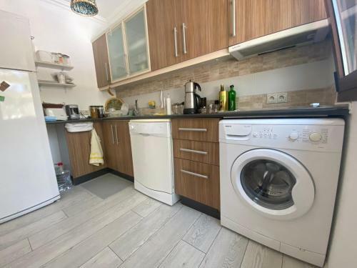 Apartamento Cute 2+1 Apt With Common Pool - Bodrum City Centre