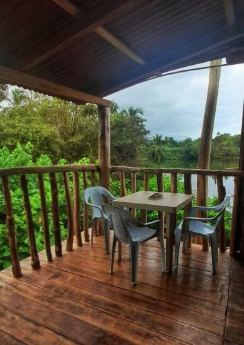 Hotel The Mompe Beach Hostal