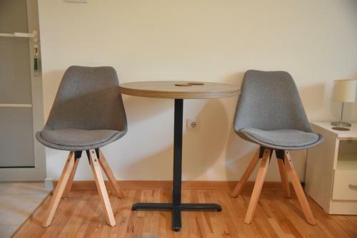 Dekart Apartment