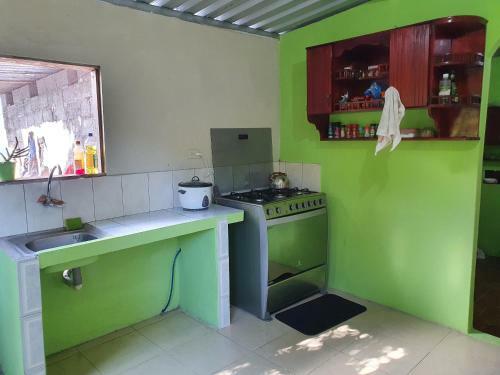 Finca De Carlos Simba�a