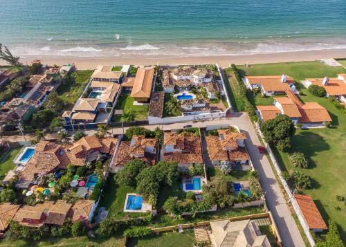 Casa 40 Metros Do Mar Com Piscina Privativa - Completa 4 Suites