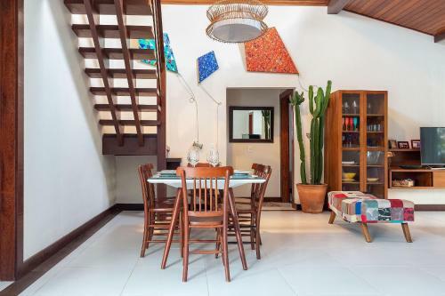 Casa 40 Metros Do Mar Com Piscina Privativa - Completa 4 Suites