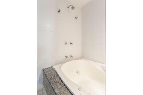 Casa 40 Metros Do Mar Com Piscina Privativa - Completa 4 Suites