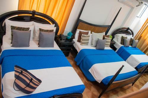 Hostal Cormorant Lodging House