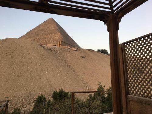 Hostal The Great Pyramid View