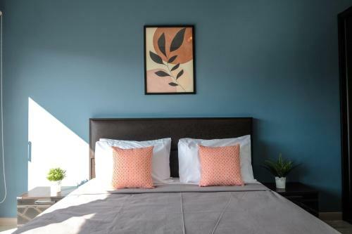 The Waterway 3 Bedroom Serviced Apartment