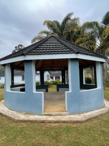 Apartamento Boikhutsong House