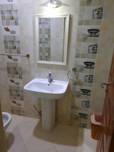 Apartamento Kui's Cosy 4br Nyali, Mombasa
