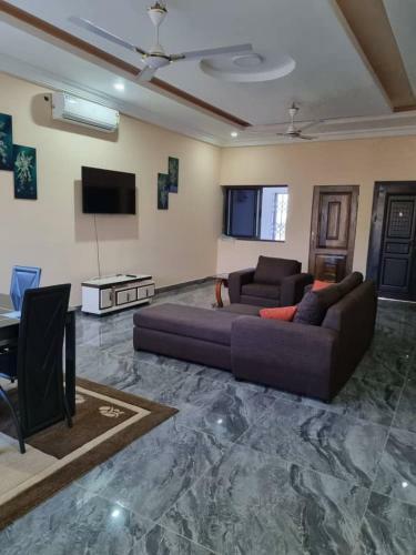 Stevens Royal Sakumono Apartment