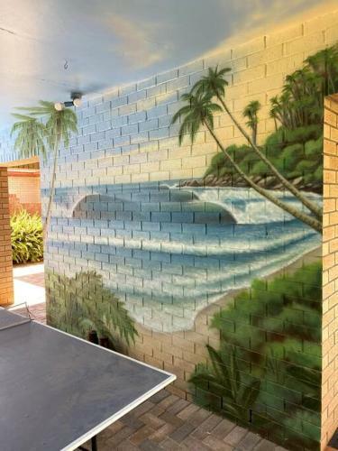 3-bdr Home Across Street From Beach, Supertubes