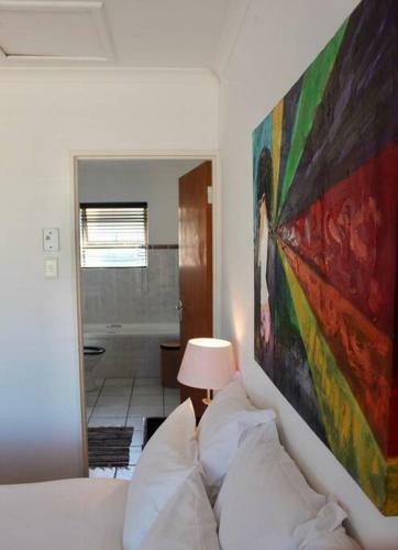 3-bdr Home Across Street From Beach, Supertubes