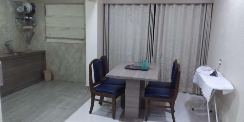Maxxvalue - Service Apartment Marol