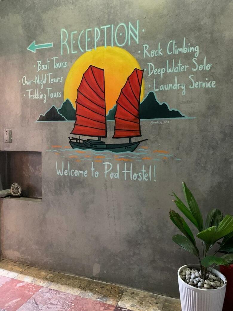 Catba Pod Hostel