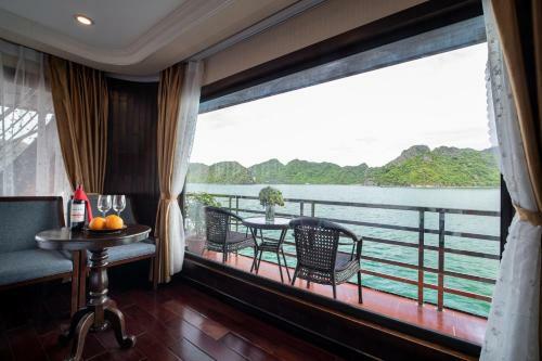 La Pandora Cruises