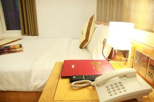 Valentine Hotel