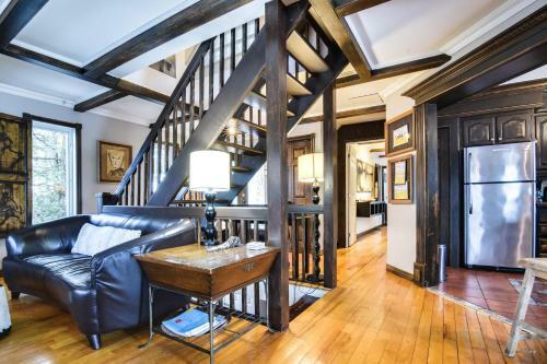 Bed & Breakfast Chalet Vue Sur La Riviere St-maurcie