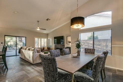 Luxury Scottsdale Paradise In Amazing Location