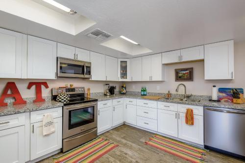 Villa Cypress Home