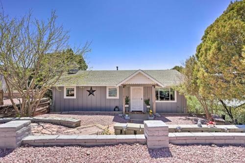 Vibrant Prescott Home Deck, Grill, Near Dtwn