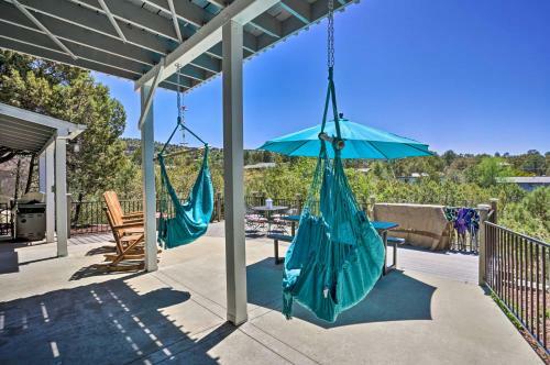 Vibrant Prescott Home Deck, Grill, Near Dtwn