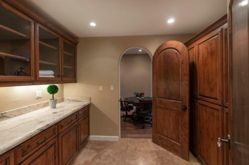 Villa Larkspur
