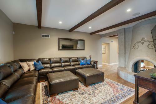 Villa Larkspur