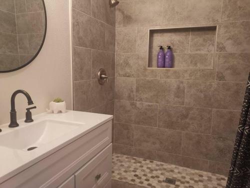 Villa Remodeled 3br Cozy House / Convenience Location