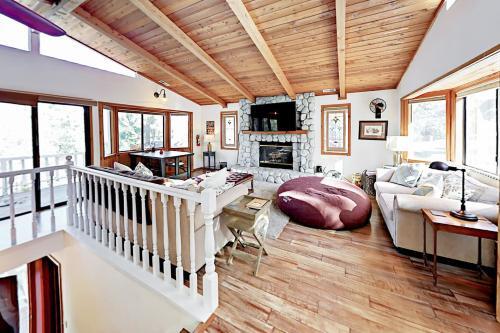 Medicine Man Manor