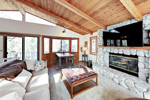 Medicine Man Manor