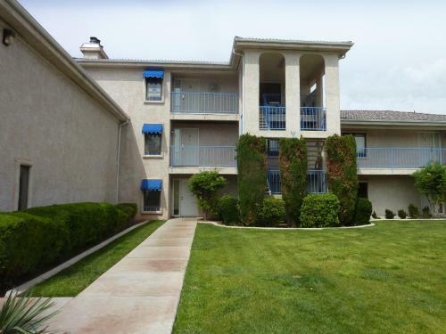 Canyon Views Condo