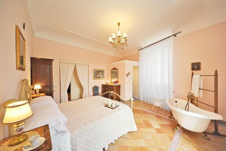 Apartamento Residenza Matarazzo E Le Sue Soffitte