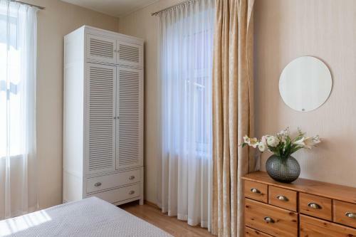 Apartamento Stylish Home With High Ceilings In Best Location!