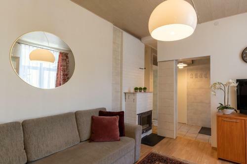 Apartamento Stylish Home With High Ceilings In Best Location!